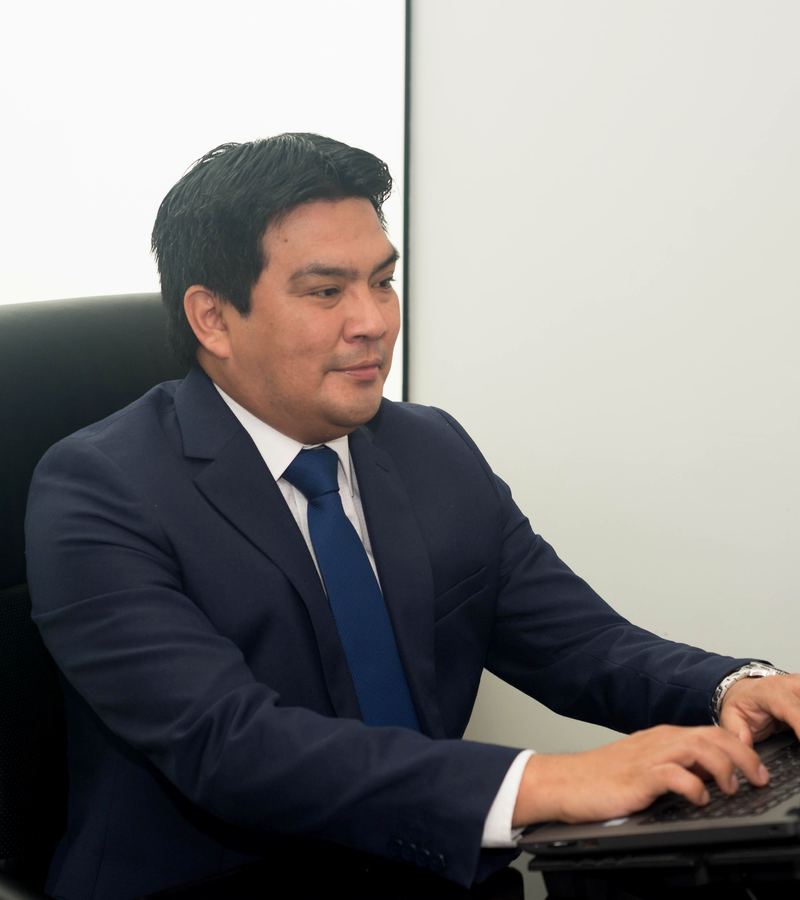 Dr. Wilson Bernardo López Jara